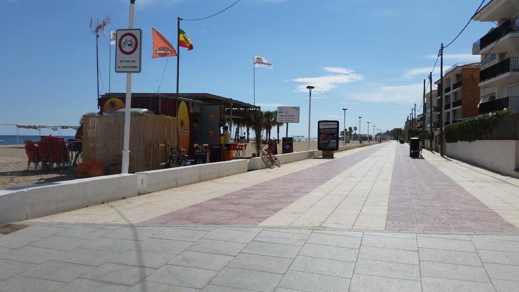 Apartamento Calafell Playa Екстериор снимка
